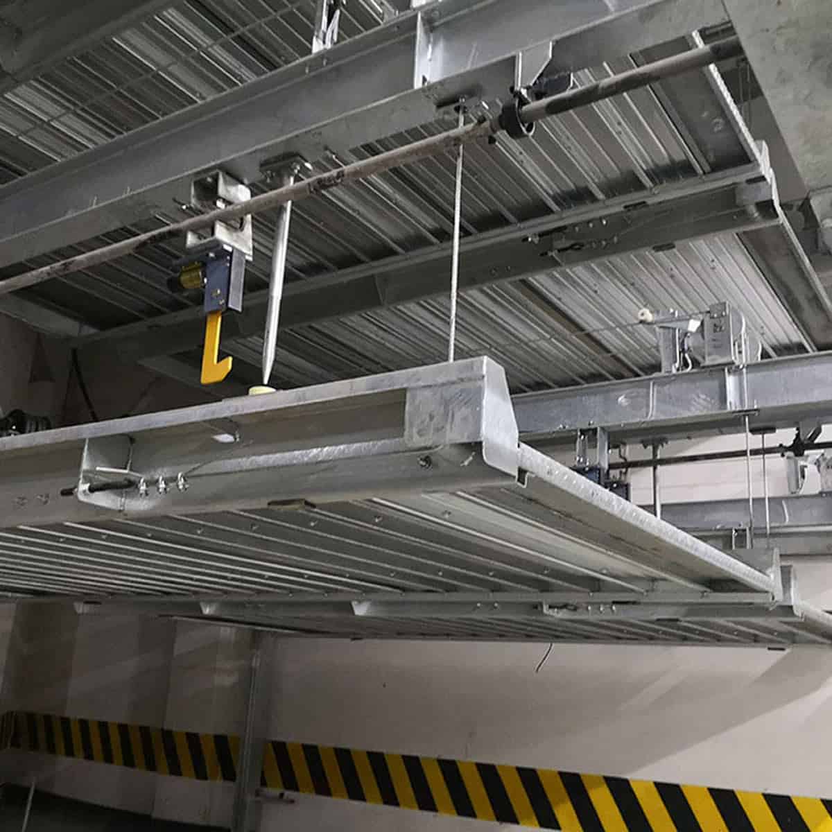 沙坪坝负一正三带地坑PSH4-D1四层升降横移机械式立体车库