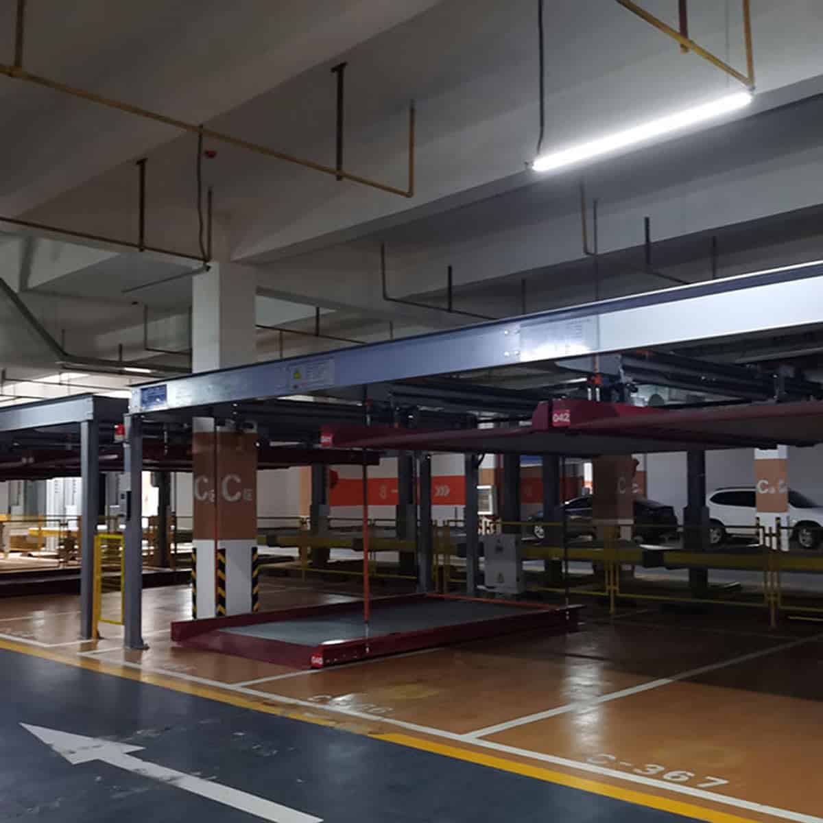 富源两柱机械立体停车设备安装