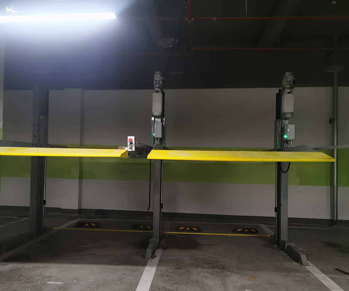 俯仰机械式立体停车设备的洁与防腐